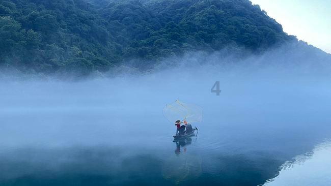 探索天涯,解答疑问——光伏发电家用全套需要多少块光伏板?问答平台